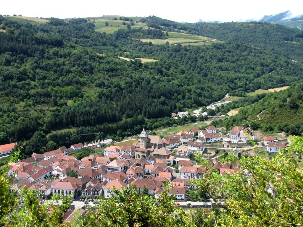 Casa Rural Burret Vendégház Ochagavía Kültér fotó